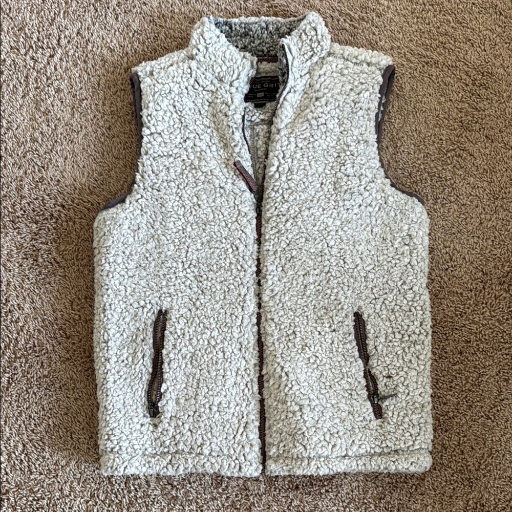 American Outdoor Company Sherpa Fleece Vest